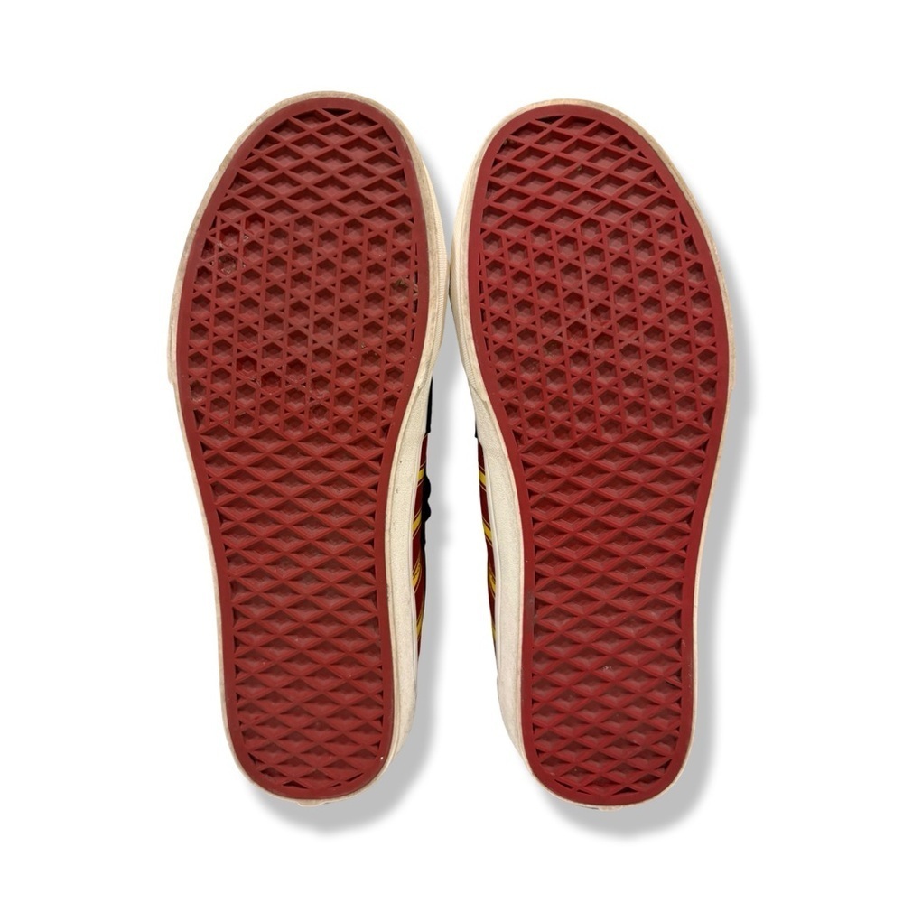 Vans x Harry Potter Gryffindor SK8-HI - Picture 7 of 8